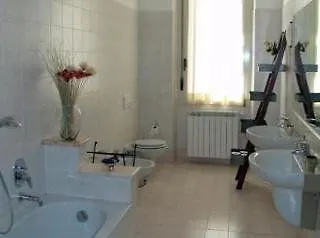 City'S House Guest House Bergamo 2*,